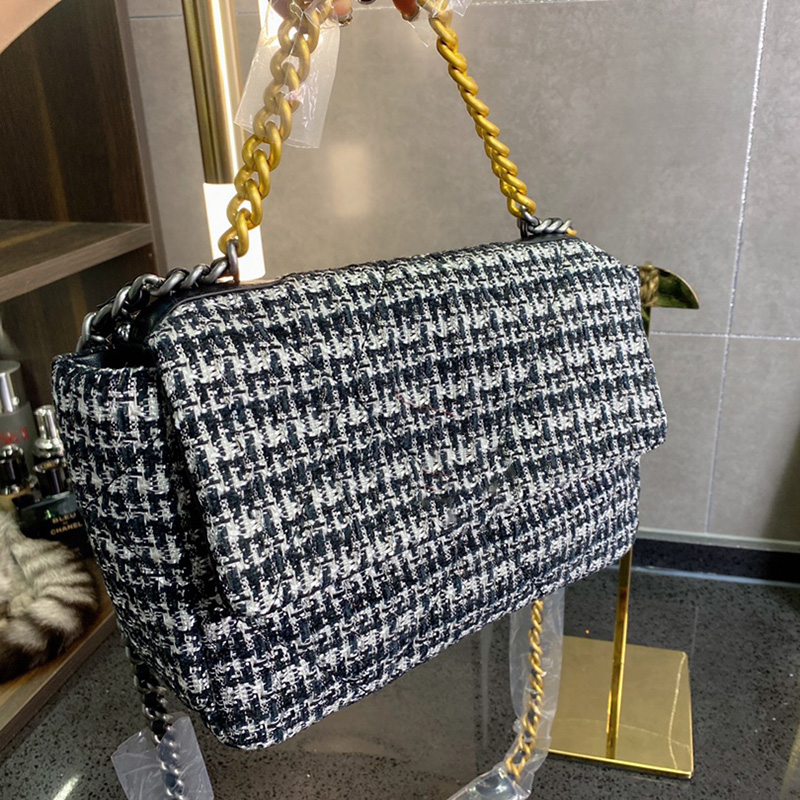 2021 france women 19 series tweed bags 25c classic single falp quilted chain totes crossbody shoulder luxury desugner brand handbags black/p
2021 france women 19 series tweed bags 25c classic single falp quilted chain totes crossbody shoulder luxury desugner brand handbags black/p