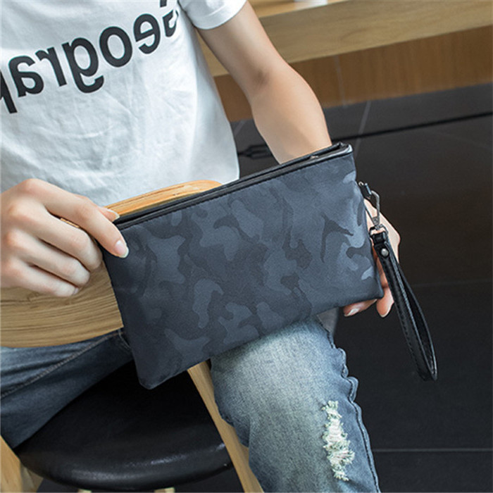 Factory wholesale men bag portable waterproof Oxford fashion wrist handbag multifunctional camouflage mobile phone bags outdoor leisure storage walle, Blue(printing box packaging)
Factory wholesale men bag portable waterproof Oxford fashion wrist handbag multifunctional camouflage mobile phone bags outdoor leisure storage walle, Blue(printing box packaging)