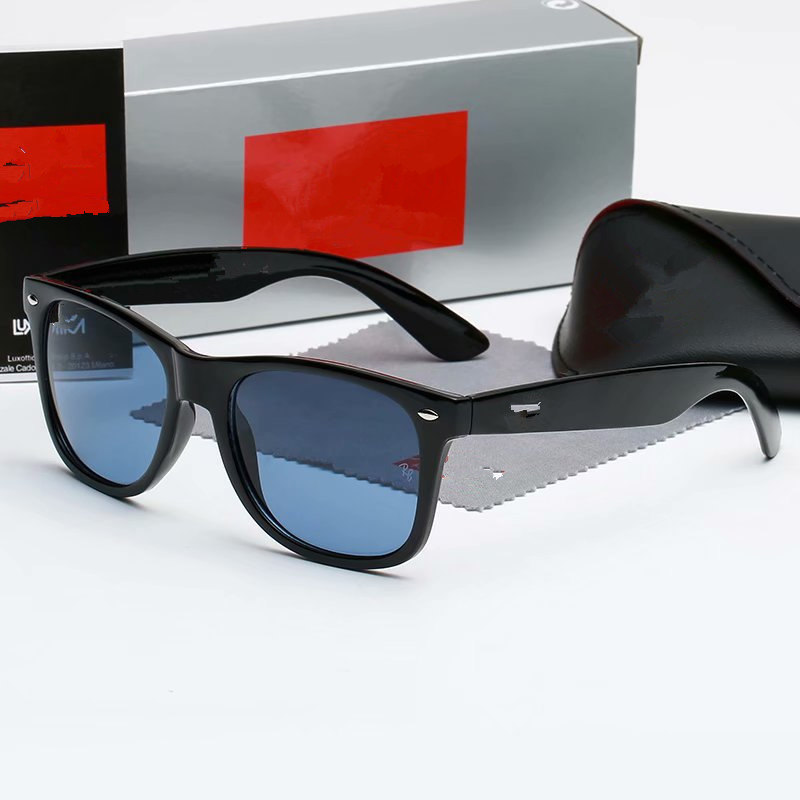Men's and women's luxury designer sunglasses outdoor fashion zonnebril Retro frameless square small frame modern avant-garde design
Men's and women's luxury designer sunglasses outdoor fashion zonnebril Retro frameless square small frame modern avant-garde design