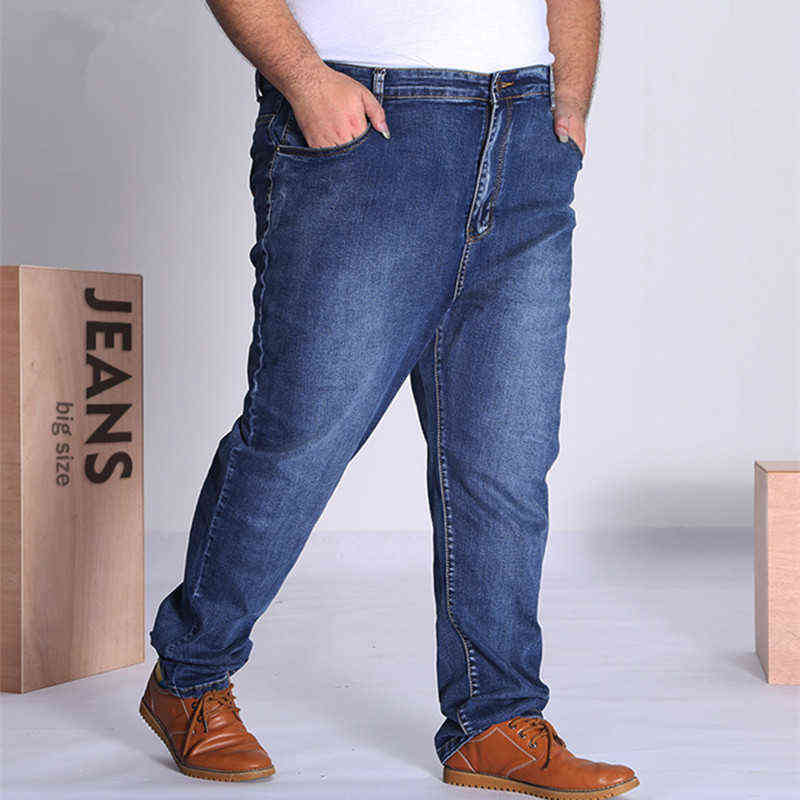Black Jeans Men Blue Big Large Plus Size 48 50 52 150KG Mens Jean Elastic High Waist Man Loose Straight Denim Pants Trousers 211120