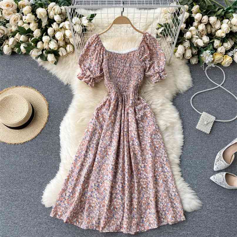 Casual Women Summer Dress Puff Short Sleeve Lace Spliced Square Collar Pleated Elastic Slim A-line Mid-calf Everyday Robe 210603, Black
Casual Women Summer Dress Puff Short Sleeve Lace Spliced Square Collar Pleated Elastic Slim A-line Mid-calf Everyday Robe 210603, Black