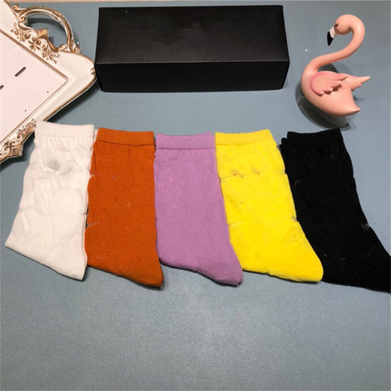 Multi Color Cotton Socks Letter Embossed Soft Sock Versatile Stockings High Quality Stocking for Girls with Box, As pic
Multi Color Cotton Socks Letter Embossed Soft Sock Versatile Stockings High Quality Stocking for Girls with Box, As pic