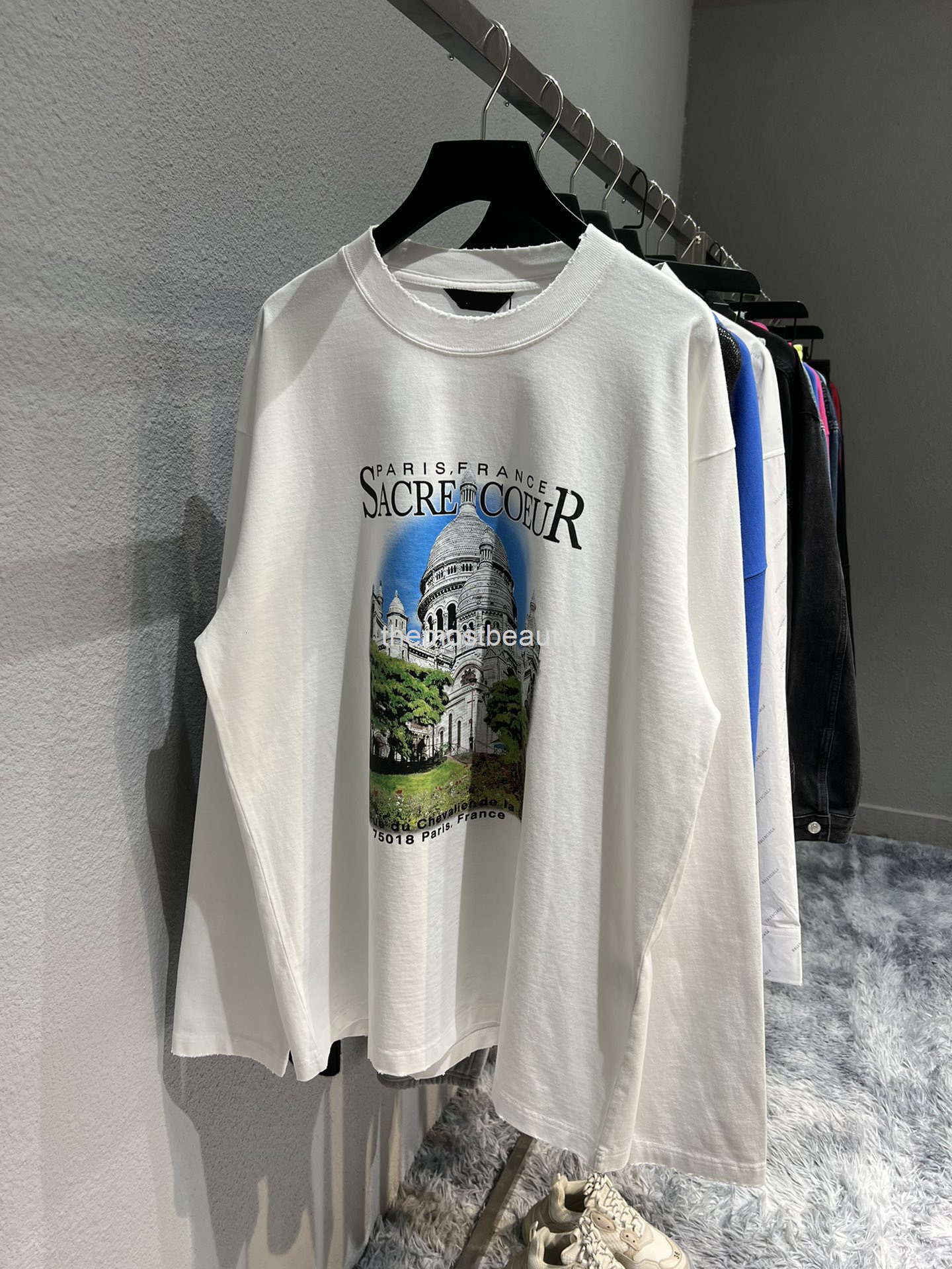 Women's T-Shirt Autumn and winter high version B Paris Castle front back printed Pullover round neck loose Unisex T-shirt long sleeve, 2# packing bag
Women's T-Shirt Autumn and winter high version B Paris Castle front back printed Pullover round neck loose Unisex T-shirt long sleeve, 2# packing bag