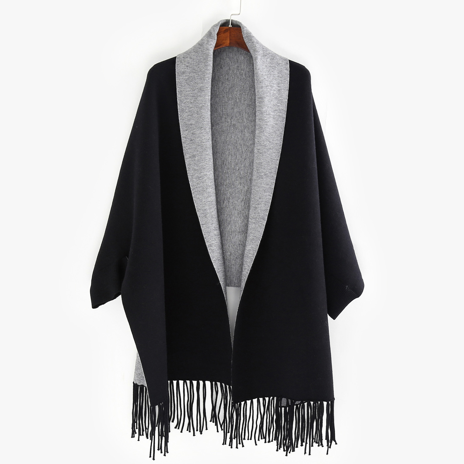 2021 Oversize Scarf Winter Knitted Poncho Women Solid Female Batwing Sleeves Wrap Vintage Shawl Long Thick Poncho Capesg
2021 Oversize Scarf Winter Knitted Poncho Women Solid Female Batwing Sleeves Wrap Vintage Shawl Long Thick Poncho Capesg