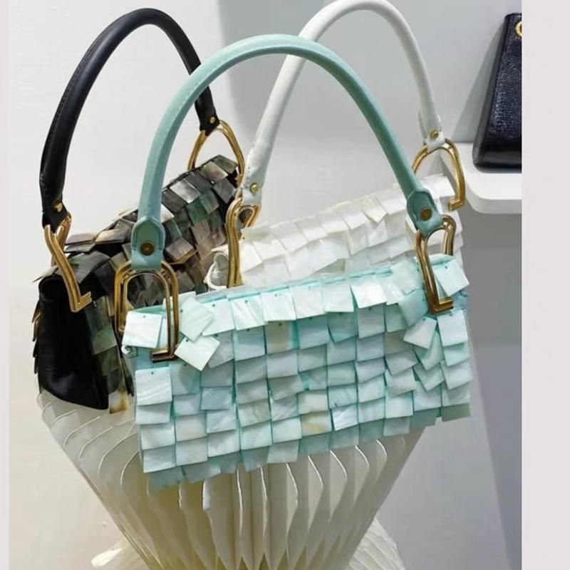 Evening Bags Designer Luxury Women Pure Natural Shell Flakes Bead Chain Woven Bag Clutch Female Travel Holiday Handbag
Evening Bags Designer Luxury Women Pure Natural Shell Flakes Bead Chain Woven Bag Clutch Female Travel Holiday Handbag