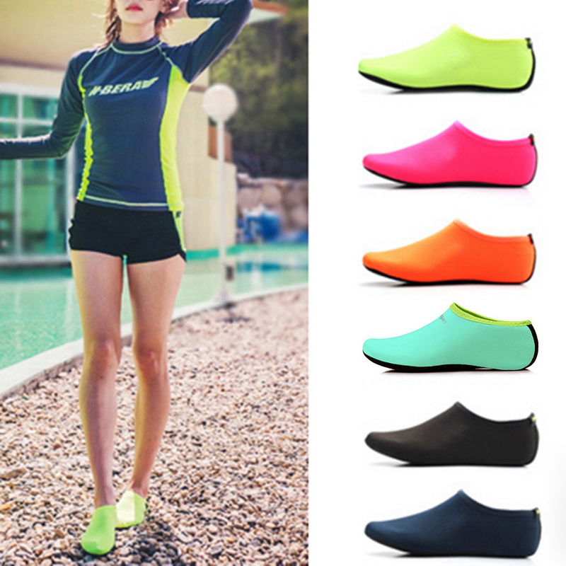 2021 Unisex Outdoor Beach Sandals Soft Plush Slides Flats Non-Slip Shoes Adults Slippers Summer Swimming Water Breathable Shoesv, Black
2021 Unisex Outdoor Beach Sandals Soft Plush Slides Flats Non-Slip Shoes Adults Slippers Summer Swimming Water Breathable Shoesv, Black