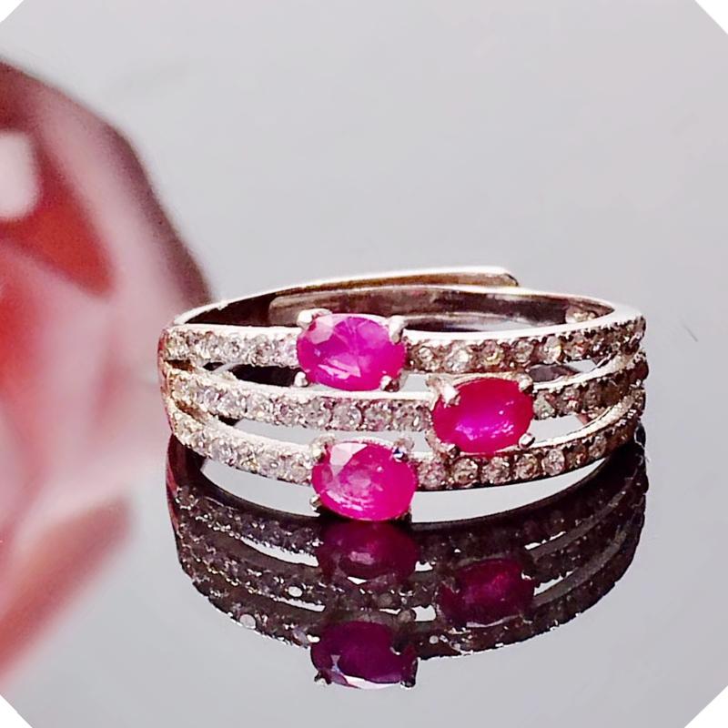 Cluster Rings Natural Real Ruby Luxury Style Ring Per Jewelry 0.35ct*3pcs Gemstone 925 Sterling Silver Fine T2061821, Golden;silver
Cluster Rings Natural Real Ruby Luxury Style Ring Per Jewelry 0.35ct*3pcs Gemstone 925 Sterling Silver Fine T2061821, Golden;silver