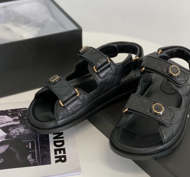 2021 A1 NEW Luxury Designer Women's Flat sandals Crystal Calf leather quilted Platform Casual shoes, Black
2021 A1 NEW Luxury Designer Women's Flat sandals Crystal Calf leather quilted Platform Casual shoes, Black
