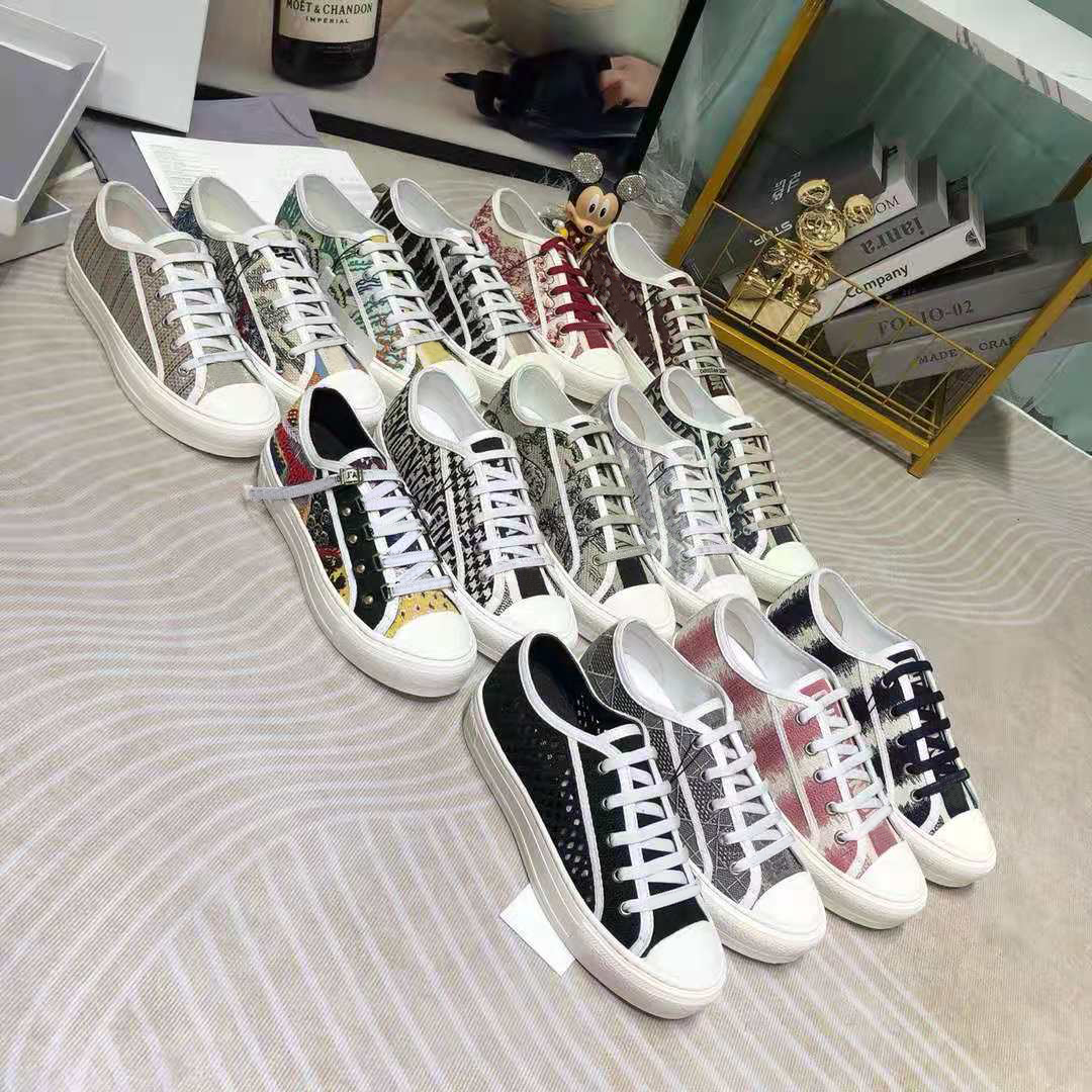 Women canvas shoes Cotton embroidery Reverse Jouy print sneakers customs printed trainers runners fashion versatile woman shoe original packaging box, 14
Women canvas shoes Cotton embroidery Reverse Jouy print sneakers customs printed trainers runners fashion versatile woman shoe original packaging box, 14