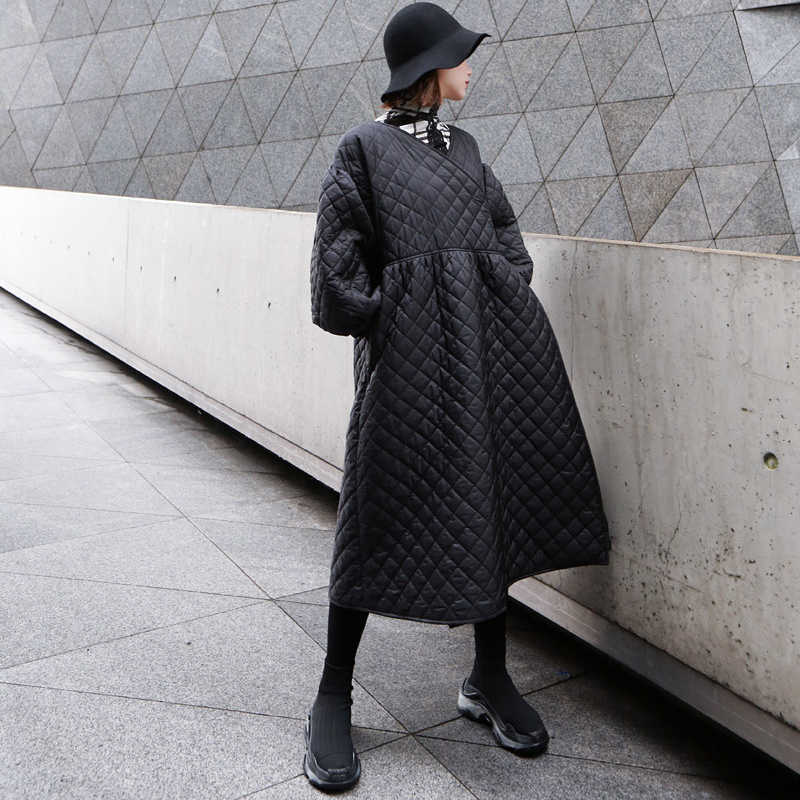 [EAM] Bandage Warm Irregular Cotton-padded Coat Long Sleeve Loose Fit Women Parkas Fashion Autumn Winter 1DD0731 211011