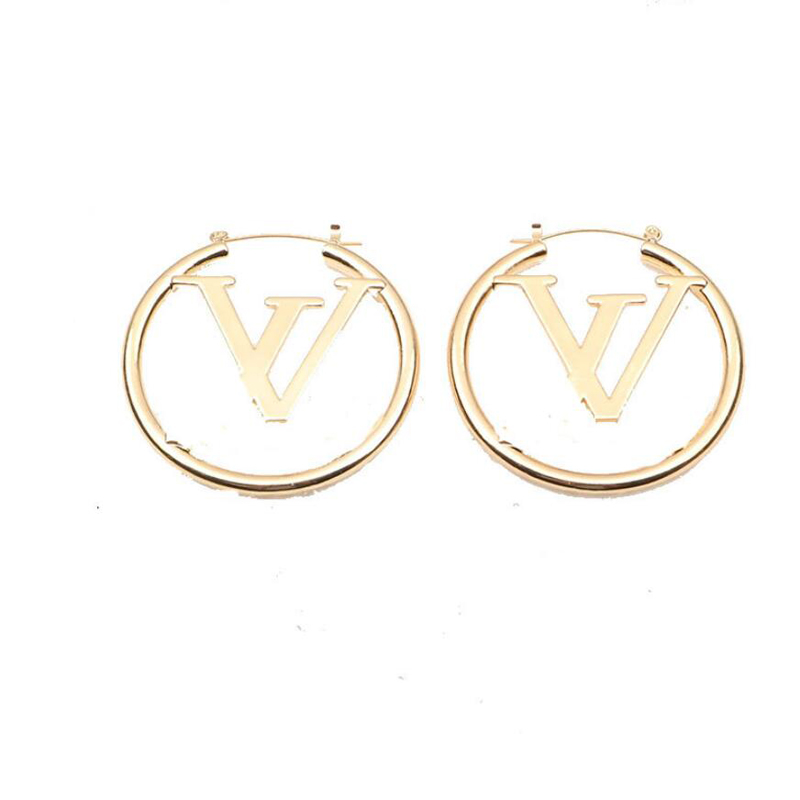 Luxury Brand Women Earrings Designers Letters Ear Stud Gold Silver Plated Geometric Earring for Wedding Party Jewerlry Accessories ER0003-0004, Golden;silver
Luxury Brand Women Earrings Designers Letters Ear Stud Gold Silver Plated Geometric Earring for Wedding Party Jewerlry Accessories ER0003-0004, Golden;silver
