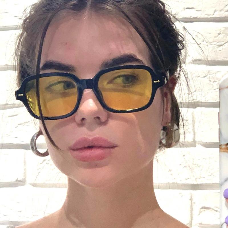 Sunglasses Rectangle Women Men Designer 2022 Fashion Vintage Sunglass Female Male Black Yellow Sun Glasses UV400
Sunglasses Rectangle Women Men Designer 2022 Fashion Vintage Sunglass Female Male Black Yellow Sun Glasses UV400
