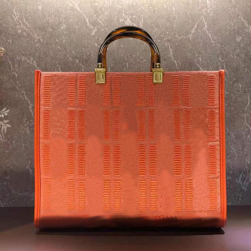 Lady Handbag Tote Bags Large Capacity Package Fashion Canvas Embroidery Letter Plexiglass Handle Gold Metal Parts Removable Shoulder Strap Internal Zipper, Pink
Lady Handbag Tote Bags Large Capacity Package Fashion Canvas Embroidery Letter Plexiglass Handle Gold Metal Parts Removable Shoulder Strap Internal Zipper, Pink