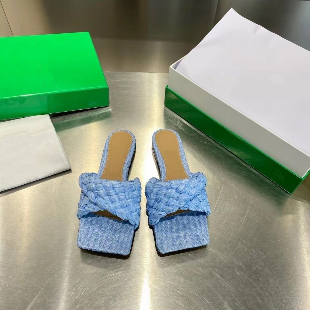 Sexy Flat slides Lido Sandals Woven women slippers square mules Ladies Wedding high heels shoes Dress Quality mkJJ0002
Sexy Flat slides Lido Sandals Woven women slippers square mules Ladies Wedding high heels shoes Dress Quality mkJJ0002