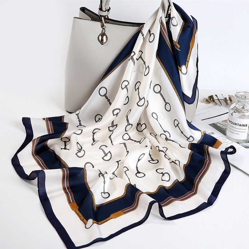2021 Fashion Luxury Silk Satin Neck Head Scarf Women Scarfs Female 70*70cm Kerchief Square Shawls and Wraps Scarves Bag Bandana
2021 Fashion Luxury Silk Satin Neck Head Scarf Women Scarfs Female 70*70cm Kerchief Square Shawls and Wraps Scarves Bag Bandana