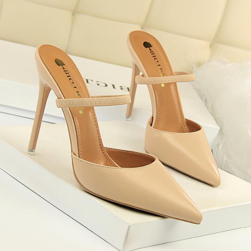 Dress Shoes Sexy Hollow Women Pumps Fashion Bling Wedding Gold Silver High Heels 10.5CM Stiletto, Beige
Dress Shoes Sexy Hollow Women Pumps Fashion Bling Wedding Gold Silver High Heels 10.5CM Stiletto, Beige