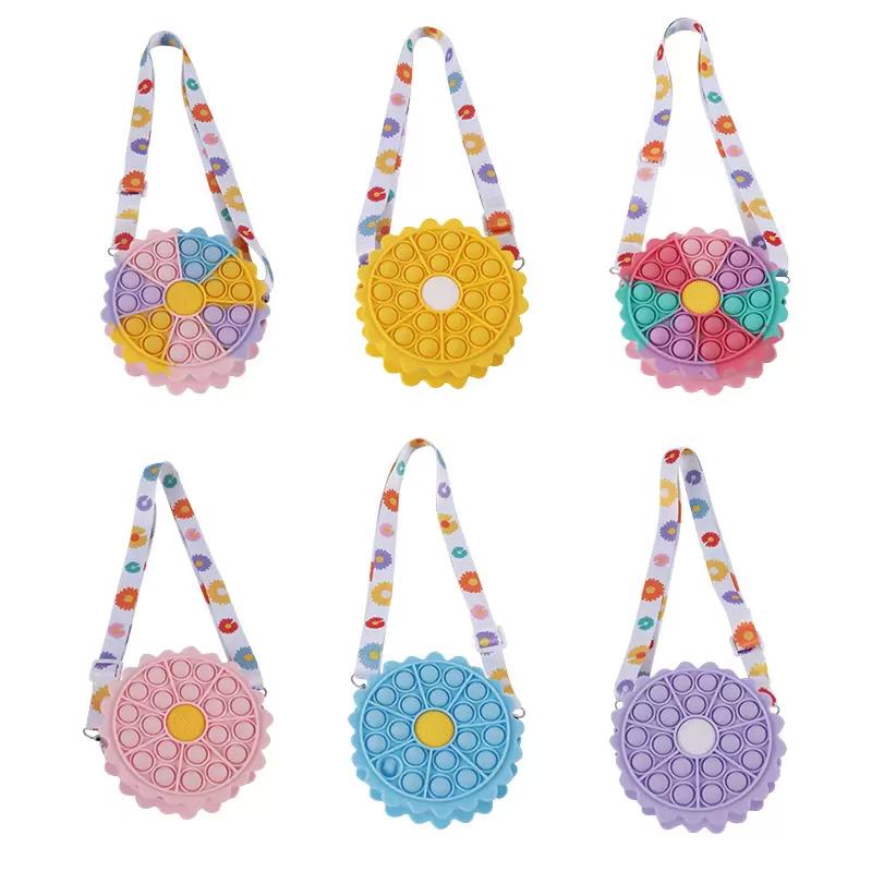 DHL Fidget Toys Sun flower bags Push Bubble Fashion Crossbody Shoulder Bag Handbag Autism Needs Sensory Squeeze Stress Reliever Adult Kids Gift Christmas
DHL Fidget Toys Sun flower bags Push Bubble Fashion Crossbody Shoulder Bag Handbag Autism Needs Sensory Squeeze Stress Reliever Adult Kids Gift Christmas