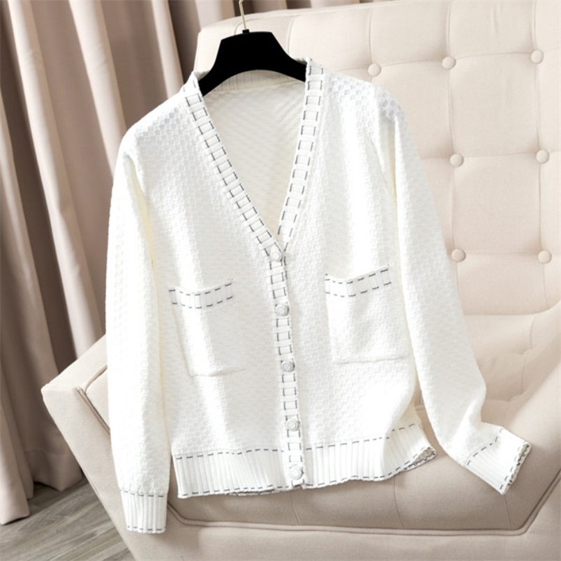 Spring Solid Knit Cardigans Sweater Vintage Women V Neck Loose Elegant Femme Casual Coat 210519, Picture color
Spring Solid Knit Cardigans Sweater Vintage Women V Neck Loose Elegant Femme Casual Coat 210519, Picture color