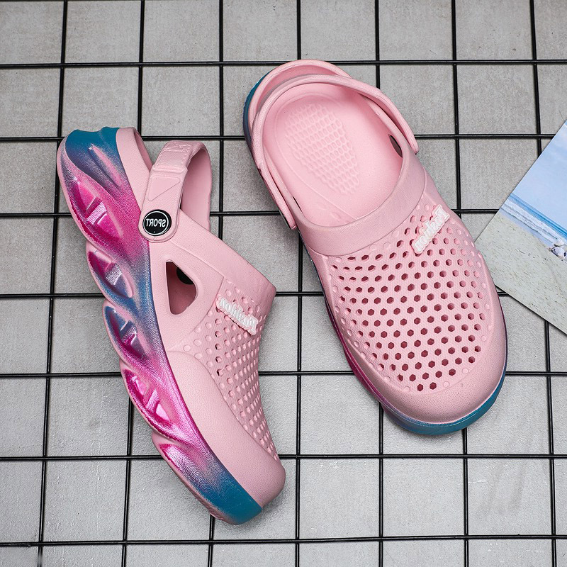 Top Qaulity Men Womens Trainers Sport Size Cross-border Summer Slippers Thick-soled Beach Shoes Couple Hole Shoe Outdoor Baotou Sandals Code:25LL-7790, 52655
Top Qaulity Men Womens Trainers Sport Size Cross-border Summer Slippers Thick-soled Beach Shoes Couple Hole Shoe Outdoor Baotou Sandals Code:25LL-7790, 52655