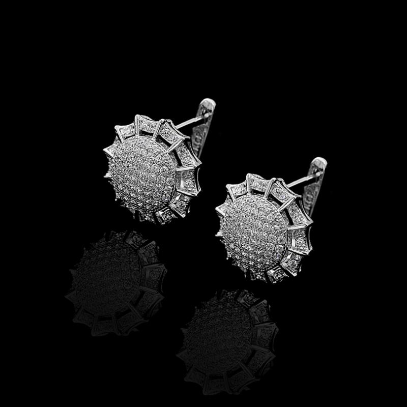 Hoop & Huggie EFFSS Sunflower Design Cubic Zirconia Silver Color Luxury Earrings For Women Fashion Jewelry With Gifts Bags/Boxes AK0056
Hoop & Huggie EFFSS Sunflower Design Cubic Zirconia Silver Color Luxury Earrings For Women Fashion Jewelry With Gifts Bags/Boxes AK0056