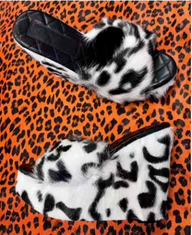 Fur Slippers Women's Wedge Heel Shoes Women High-heeled Furry Drag Fashion Outdoor All-match Shoes Slippers Furry Slides 220224