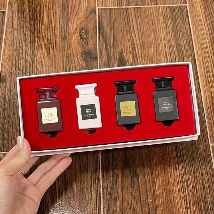 

deodorants neutral perfume set 7.5ML*4 pieces sprays suit miniature moodern collection 1v1charming fragrances for gift fast free postage