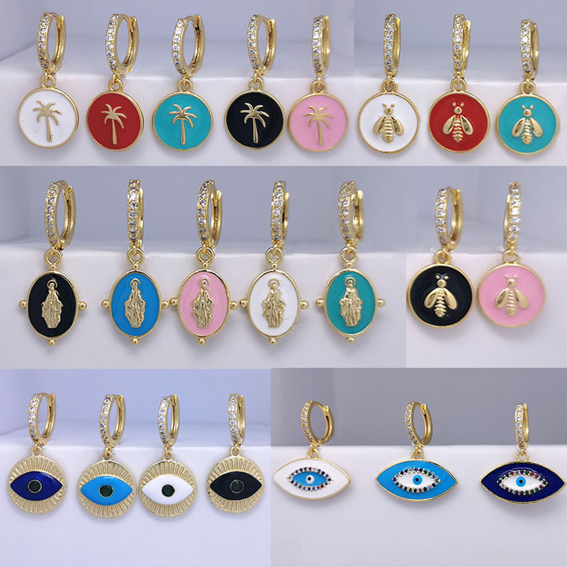 yutong 1 Piece Enamel Hoop Earring for Women Gold Color Bee Tree Evil Eye Heart Round Earing CZ Jewelry Black Red Drop Indian arete, Golden;silver
yutong 1 Piece Enamel Hoop Earring for Women Gold Color Bee Tree Evil Eye Heart Round Earing CZ Jewelry Black Red Drop Indian arete, Golden;silver