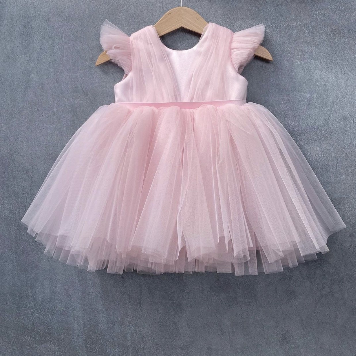 Dust Pink Little Girls Pageant Dresses Ball Gowns Ruffled Flower Birthday Party Outfits For Baby Bow Keyhole Back Tea-length Kids Formal Wear