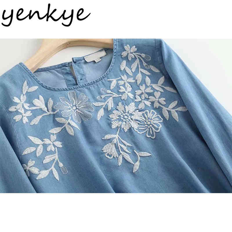 Floral Embroidery Vintage Blue Denim Blouse Women O Neck Long Sleeve Casual Loose Summer Tops Plus Size blusas 210430