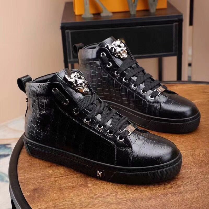 Starbags PP men's sports shoes, Italy imported high-grade cow leather manufacturing skull logo hardware avantgarde cool mjk001
Starbags PP men's sports shoes, Italy imported high-grade cow leather manufacturing skull logo hardware avantgarde cool mjk001