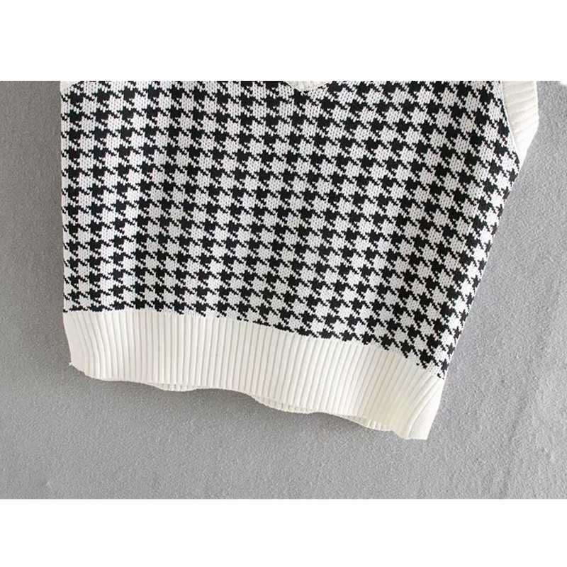 Chu Sau beauty Loose Oversized Knitted Sweater Vest Women Casual V-neck Plaid Sleeveless Sweaters Chic Tops 211018