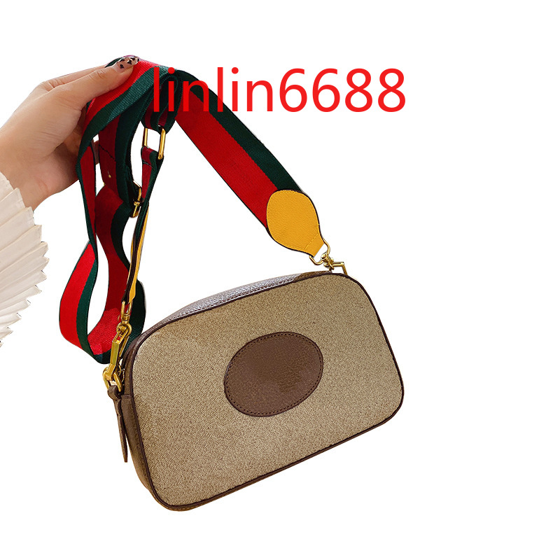 International brand Come with logo The year's popular bag women's new fashion #9037 wide shoulder belt messenger bags tiger head single shoulder small square handbags, Brown with logo & letter
International brand Come with logo The year's popular bag women's new fashion #9037 wide shoulder belt messenger bags tiger head single shoulder small square handbags, Brown with logo & letter