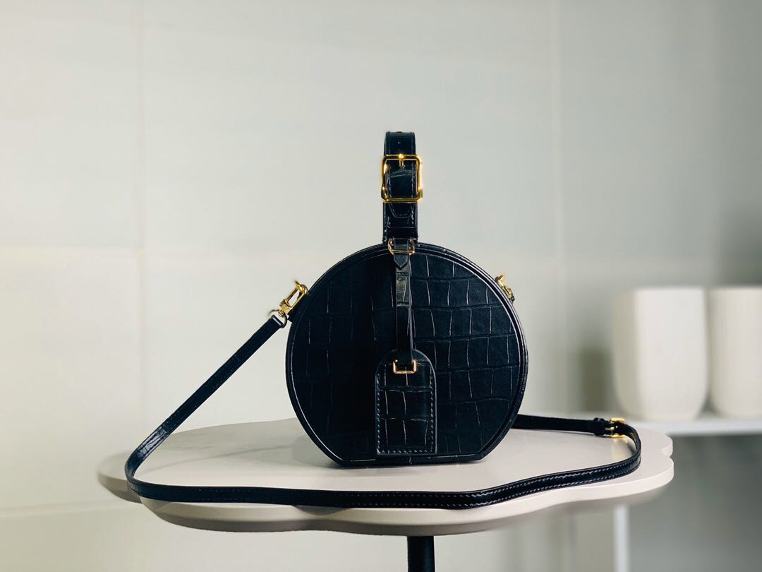 Designer Bag Luxury Crossbody Métis Messenger Shoulder Bags M43514 Good Quality Designer Purses Fashion Ladies Handbags size:17.5x16.5x7.5cm
Designer Bag Luxury Crossbody Métis Messenger Shoulder Bags M43514 Good Quality Designer Purses Fashion Ladies Handbags size:17.5x16.5x7.5cm
