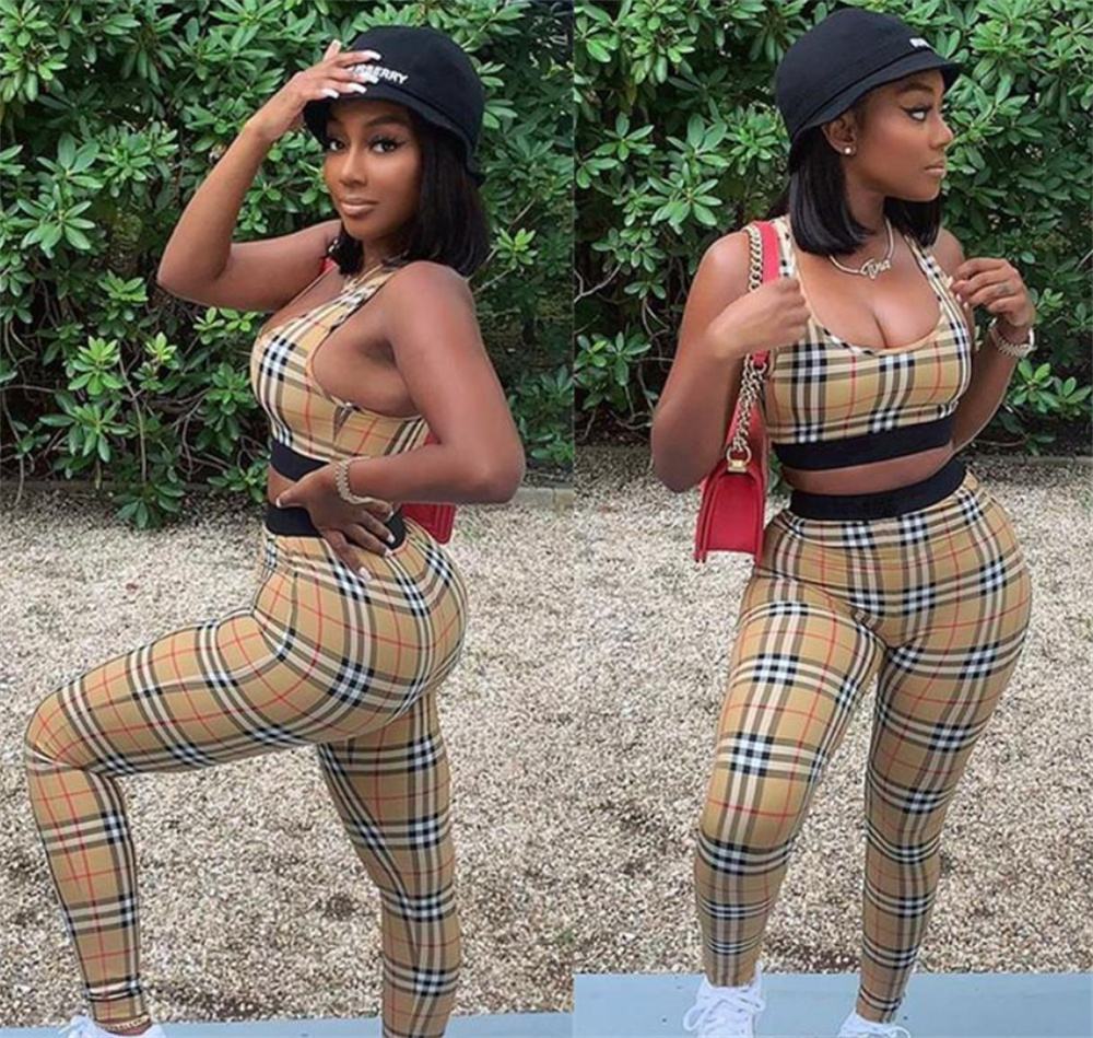Women Plaid Printed Sports Tracksuits Sexy Stretchy Strap Suspender Sports Tube Top 2 Pc Shorts Outfits Coffee Club Two Piece Sets Womens Clothes S-XL, Khaki
Women Plaid Printed Sports Tracksuits Sexy Stretchy Strap Suspender Sports Tube Top 2 Pc Shorts Outfits Coffee Club Two Piece Sets Womens Clothes S-XL, Khaki