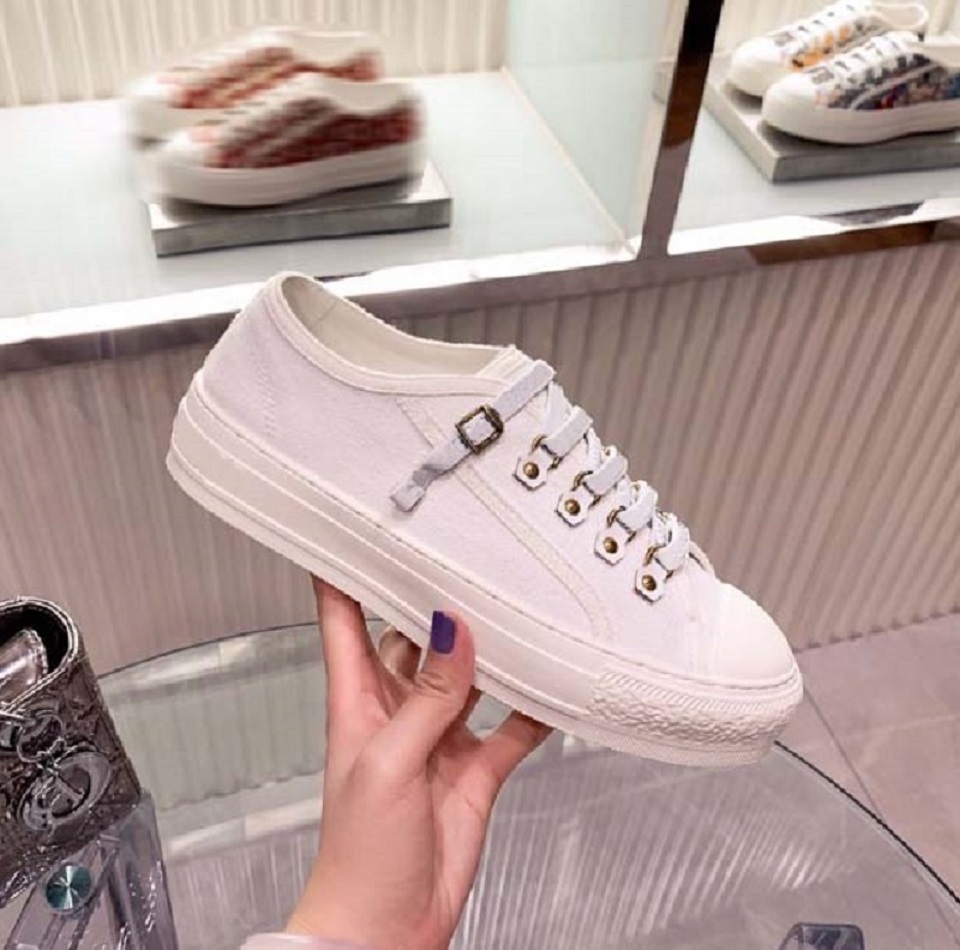 Classics Quality Women shoes Espadrilles Sneakers printing Walk Sneaker Embroidery canvas Low Top Platform Shoe Girls By home011 018, #14
Classics Quality Women shoes Espadrilles Sneakers printing Walk Sneaker Embroidery canvas Low Top Platform Shoe Girls By home011 018, #14