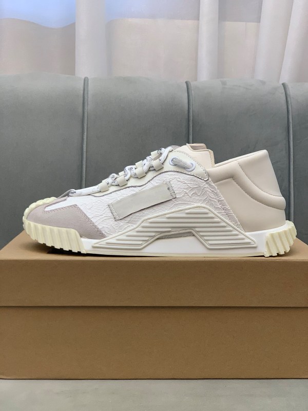 high quality dress shoes for women mens sneakers trainers for mesh fashion designers luxurys plateforme pour lady men perfume chaussures size with box
high quality dress shoes for women mens sneakers trainers for mesh fashion designers luxurys plateforme pour lady men perfume chaussures size with box