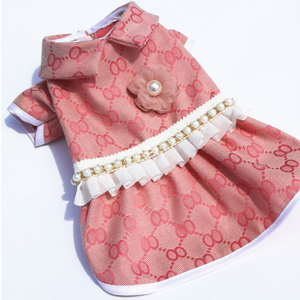 Dog Apparel Classic Vintage Puppy Dresses Pet Outdoor Casual Brand Designer Letters Printed Couples Styles Shirts for Teddy Schnauzer Pomeranian
Dog Apparel Classic Vintage Puppy Dresses Pet Outdoor Casual Brand Designer Letters Printed Couples Styles Shirts for Teddy Schnauzer Pomeranian