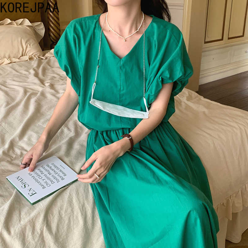 Korejpaa Women Set Summer Korean Chic Ladies Gentle Temperament Thin V-Neck Short Puff Sleeve Shirt High-Waist A-Line Skirt 210526, White
Korejpaa Women Set Summer Korean Chic Ladies Gentle Temperament Thin V-Neck Short Puff Sleeve Shirt High-Waist A-Line Skirt 210526, White