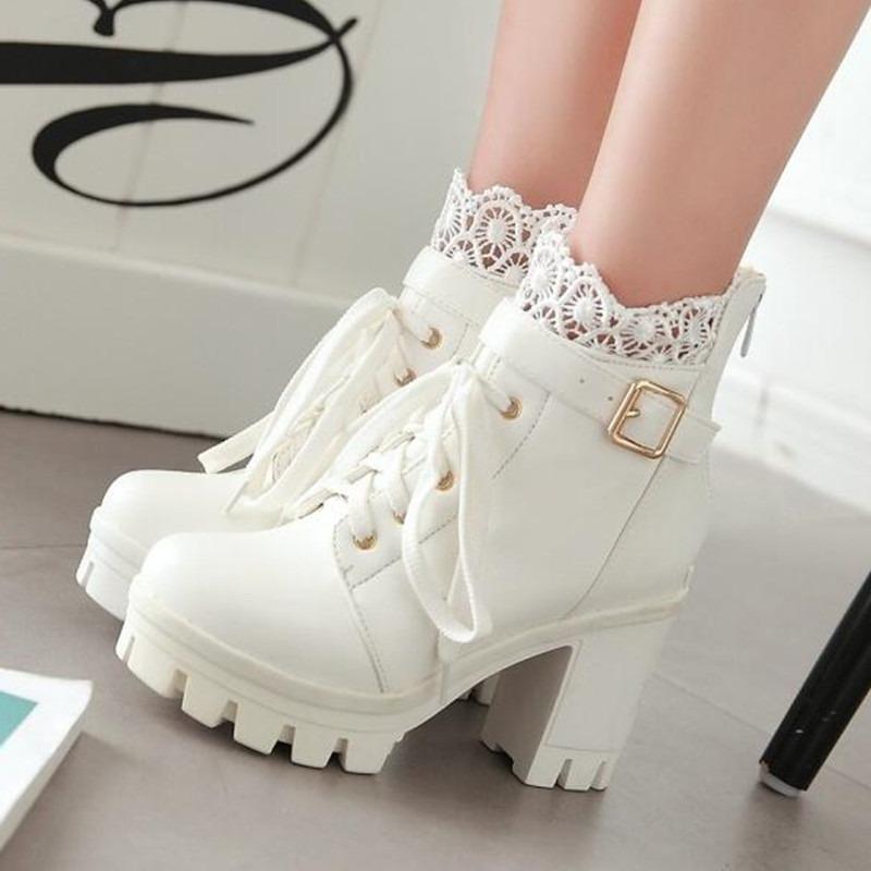 Boots Winter Pattern High-heeled Coarse Heel Frenulum Waterproof Thick Bottom Large Code White Women Short 2021, Black
Boots Winter Pattern High-heeled Coarse Heel Frenulum Waterproof Thick Bottom Large Code White Women Short 2021, Black