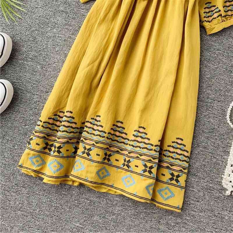 Embroidery Half Sleeve Vestidos Summer Autumn High Waist Women Dress Lace Up Bohemian Loose V Neck Midi Dresses 210521