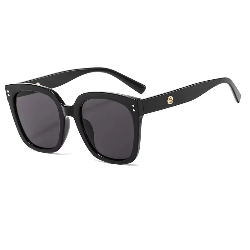 Brand Women Sunglasses High-grade Designer Sunglass Cat Eye Female Elegant Sun glasses Fashion Lady Oculos
Brand Women Sunglasses High-grade Designer Sunglass Cat Eye Female Elegant Sun glasses Fashion Lady Oculos