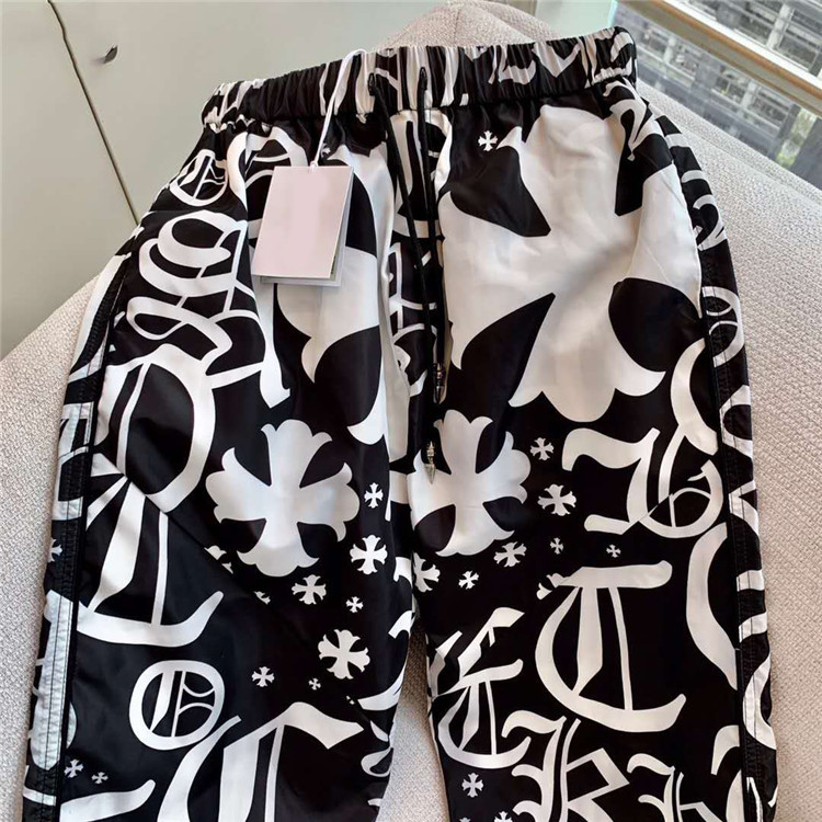 hearts chrome Chao croxin cross brand graffiti red lips casual pants Leggings female, Black
hearts chrome Chao croxin cross brand graffiti red lips casual pants Leggings female, Black