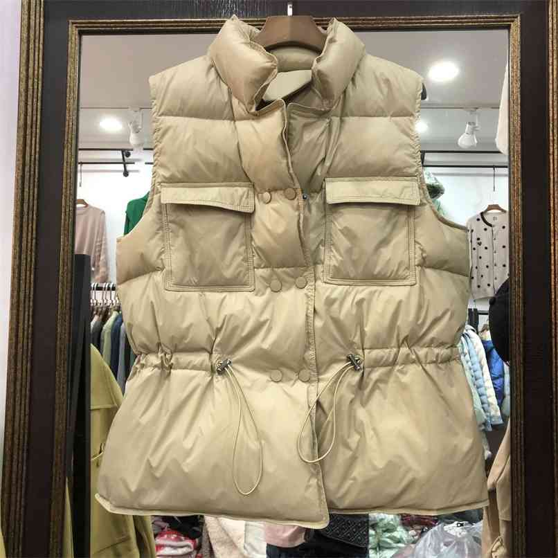 Ultra Light Down Vest Women Short Vest Windproof Lightweight Warm Waistcoat Female Sleeveless White Duck Down Coat 210910