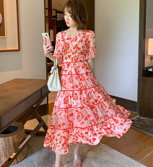 Retro print v-neck stitching horn sleeve romantic temperament dres's summer Zippers Knee-Length 210603, Mixed
Retro print v-neck stitching horn sleeve romantic temperament dres's summer Zippers Knee-Length 210603, Mixed