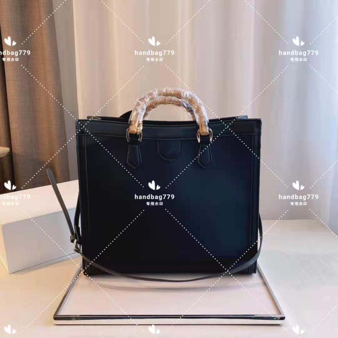 Fashion multicolor Special handle Shopping Bags Simple large capacity hand bill of lading shoulder sloping straddle
Fashion multicolor Special handle Shopping Bags Simple large capacity hand bill of lading shoulder sloping straddle