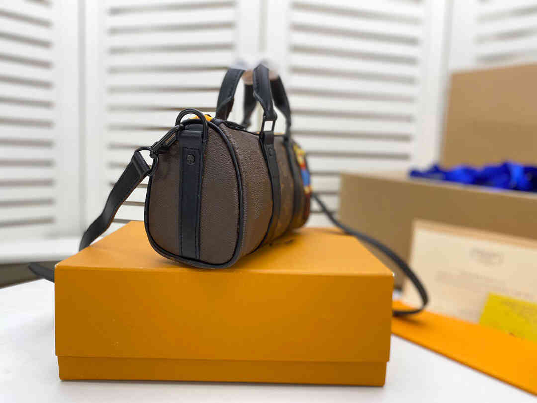 handbag Louisbags_18 Saddle bag 2021Mini Backpack marmont Onthego purse Dingdanduoduo888 Felicie Designer marc Snapshot Bags M80201 High Qua
handbag Louisbags_18 Saddle bag 2021Mini Backpack marmont Onthego purse Dingdanduoduo888 Felicie Designer marc Snapshot Bags M80201 High Qua