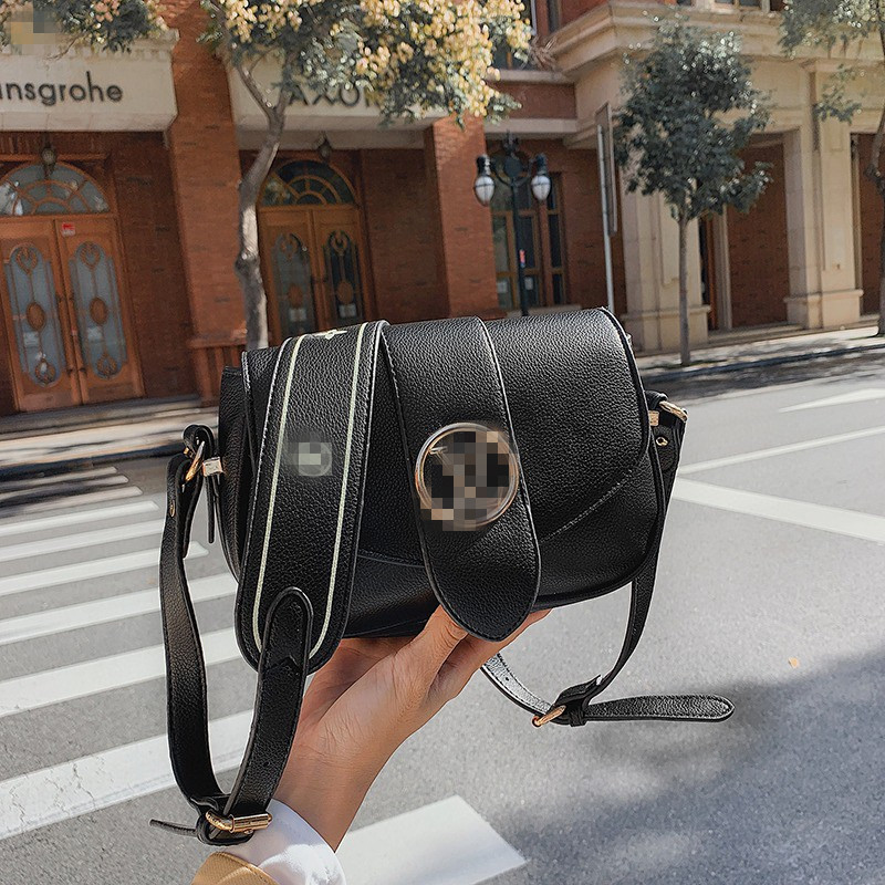 GGzLVzLouis
Vitton YSL
VUTTON Designer Shouler Chain Bag Top Quality Famous brands women Shoulder bagss leather Cross body Pure color womens handbags, Black wallet
GGzLVzLouis
Vitton YSL
VUTTON Designer Shouler Chain Bag Top Quality Famous brands women Shoulder bagss leather Cross body Pure color womens handbags, Black wallet
