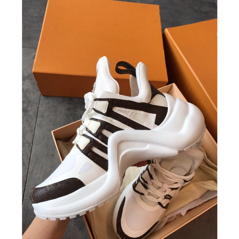 2021 Latest designer Luxury fashion Brand Mens Womens Dad Shoes sneakers quality casual size 35-40 model, Black
2021 Latest designer Luxury fashion Brand Mens Womens Dad Shoes sneakers quality casual size 35-40 model, Black