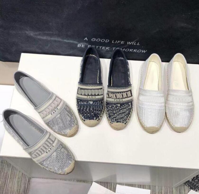 Luxurys Casual Women Shoes Espadrilles Summer Designers ladies flat Beach Half Slippers fashion woman Loafers Fisherman canvas Shoe with box size 34-42, Color 25
Luxurys Casual Women Shoes Espadrilles Summer Designers ladies flat Beach Half Slippers fashion woman Loafers Fisherman canvas Shoe with box size 34-42, Color 25