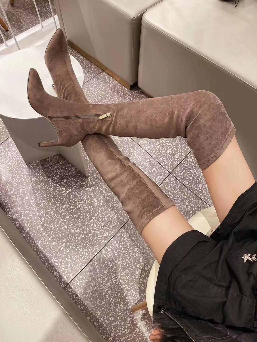Winter Suede leather ladies long boots thick-soled non-slip wear-resistant casual sports shoes boot,name brand tall booty fashion
Winter Suede leather ladies long boots thick-soled non-slip wear-resistant casual sports shoes boot,name brand tall booty fashion